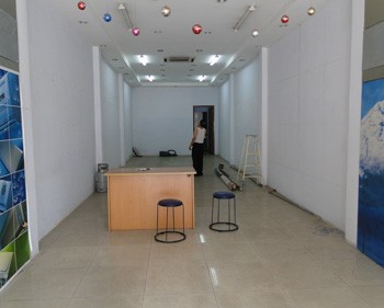 Beauty salon for rent Nguyen Cu Trinh