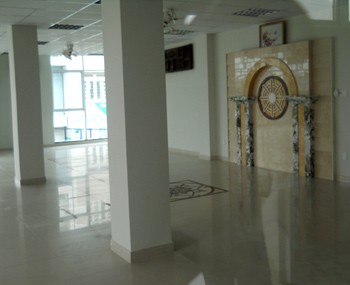 Lease beauty salon Tan Phu
