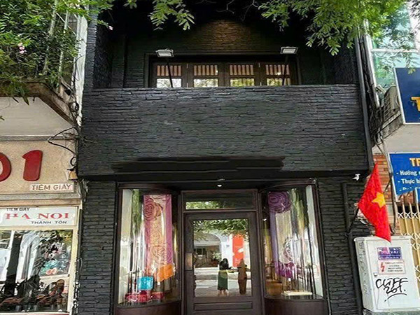 Lease coffee shop Ben Chuong Duong