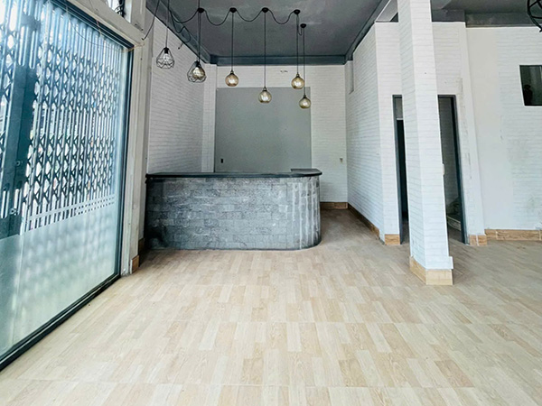Coffee shop for rent Cao Ba Nha
