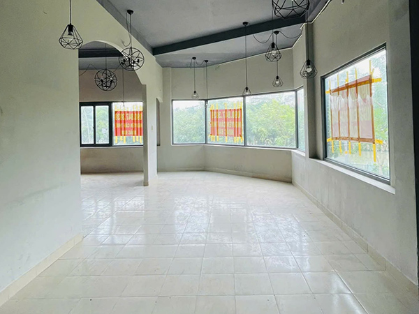 Lease coffee shop Cao Ba Nha