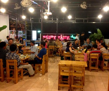 Coffee shop for rent Ho Chi Minh