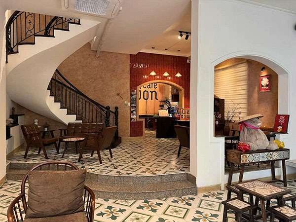 Coffee shop for rent Ho Chi Minh