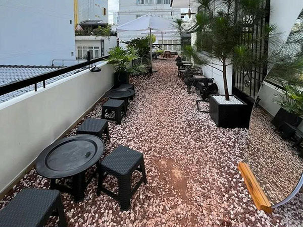 Bar for rent Hai Trieu