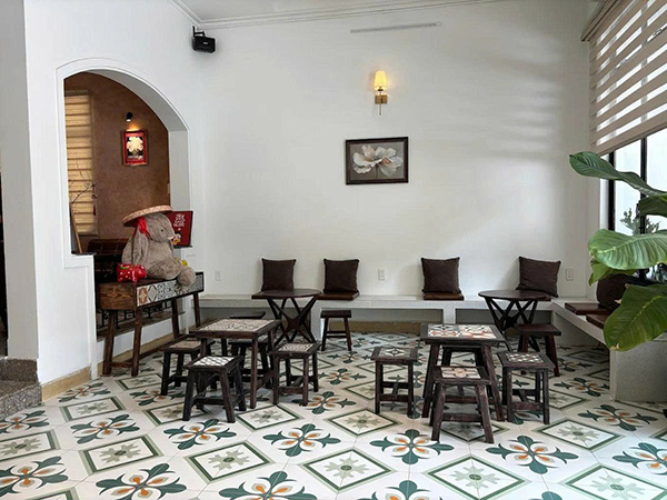Restaurant for rent Hai Trieu