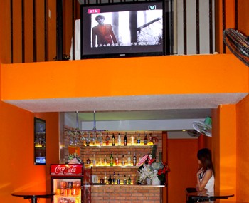 Bar for rent Nguyen Cu Trinh