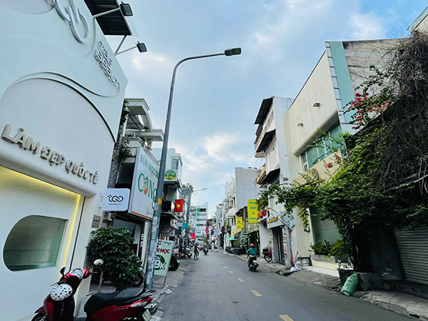 Lease retail space Dien Bien Phu