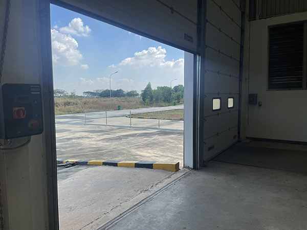 Depot for rent Dong An